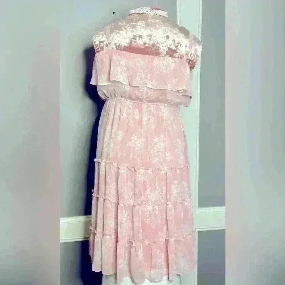 Francesca's mi ami Candice Floral Flounce Maxi Dress (V12) - Picture 3 of 8